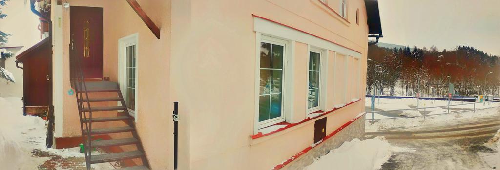 Apartment Krkonošská Tanvald Exteriér fotografie